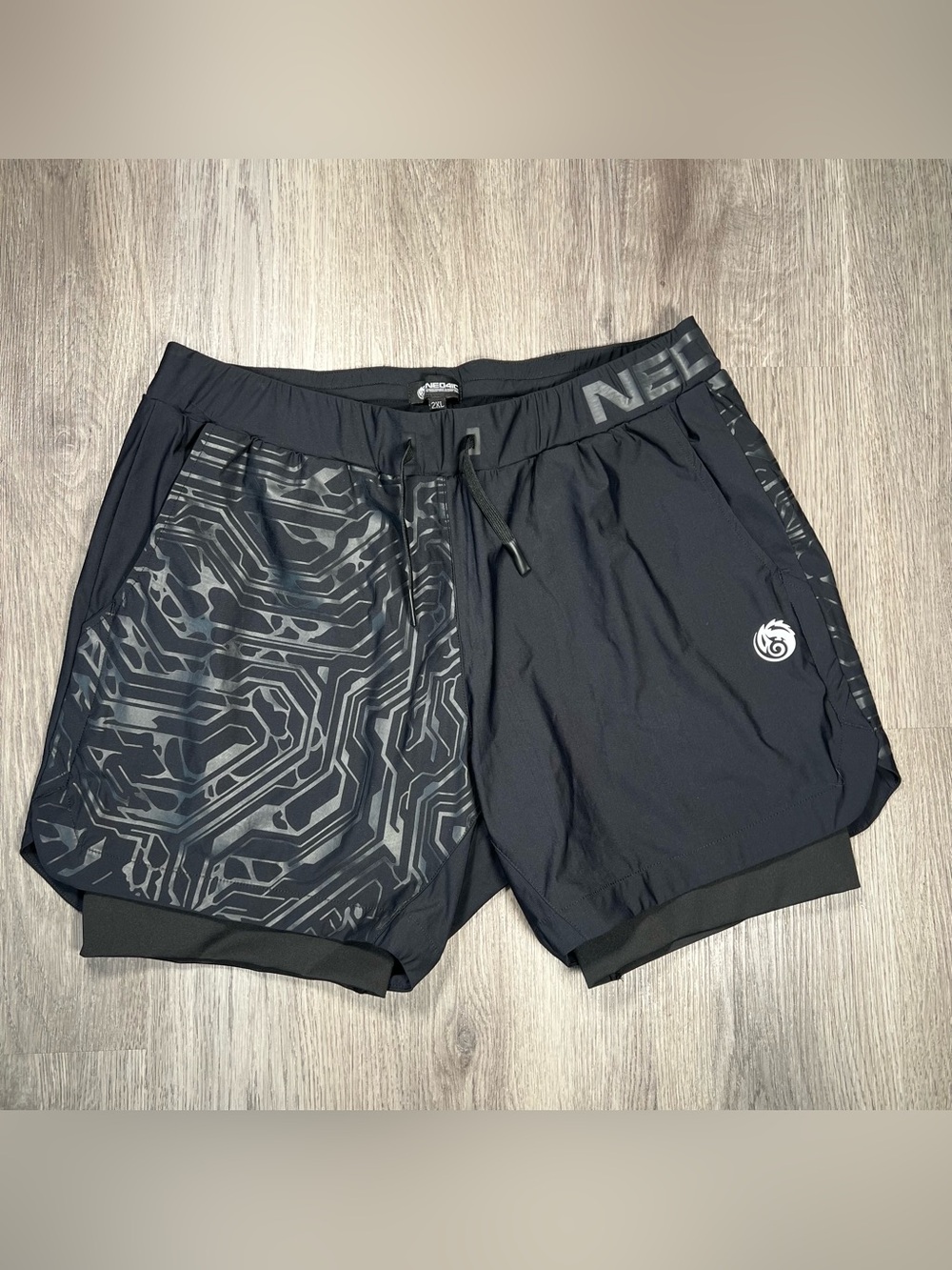 Neo4ic Men's Shorts Size 2XL Black Cyberpunk Streetwear Lined Vex 2 Performance